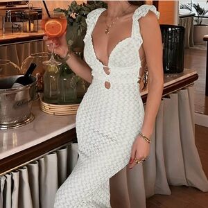 Commense White Backless Dress